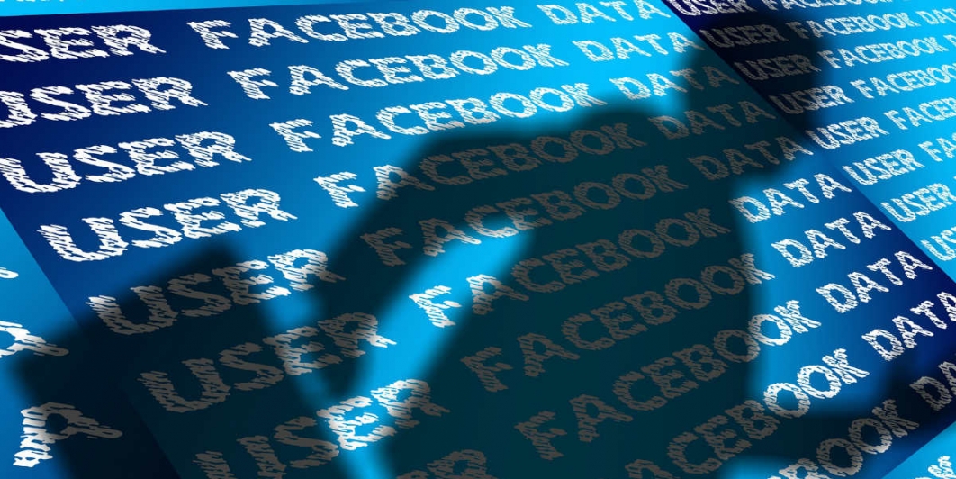 Cambridge Analytica es acusada de usar de forma indebida los datos de usuarios de Facebook.