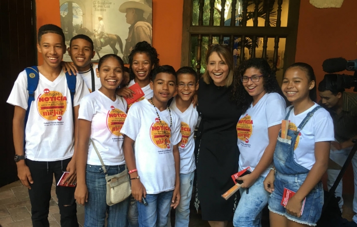 Niños y jovenes de Cronicando en el Hay Cartagena 2019